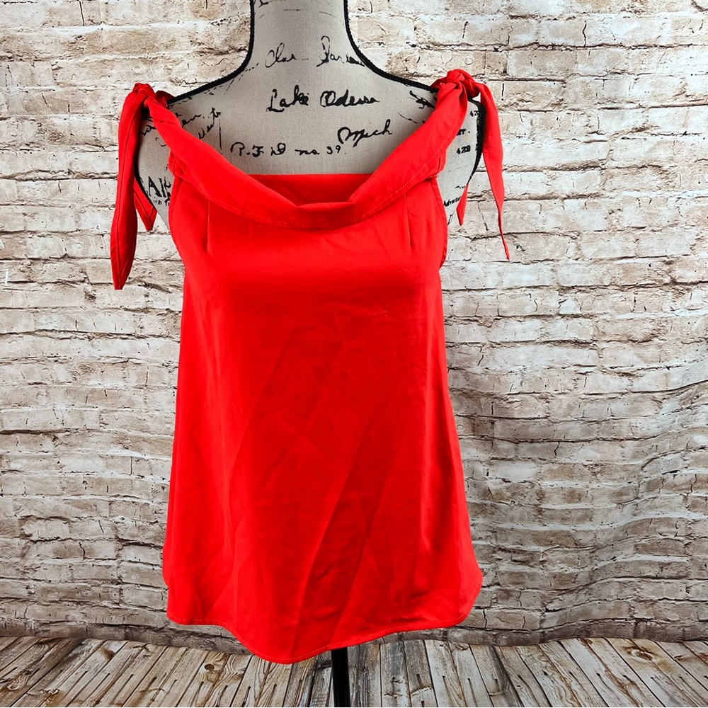 New Gianni Bini Tie Shoulder Top Small